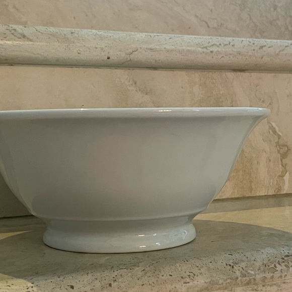 Apilco Bowl Classic Whiteware Porcelain Tulip Bowl Salad Serving WILLIAMS SONOMA - Picture 10 of 11